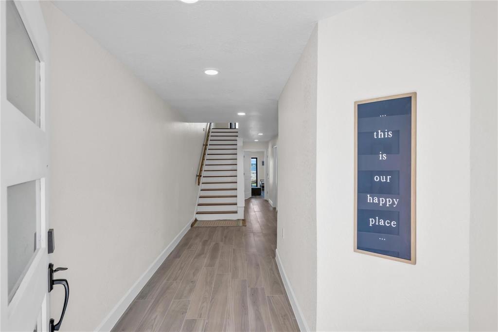 30 Regency Point
