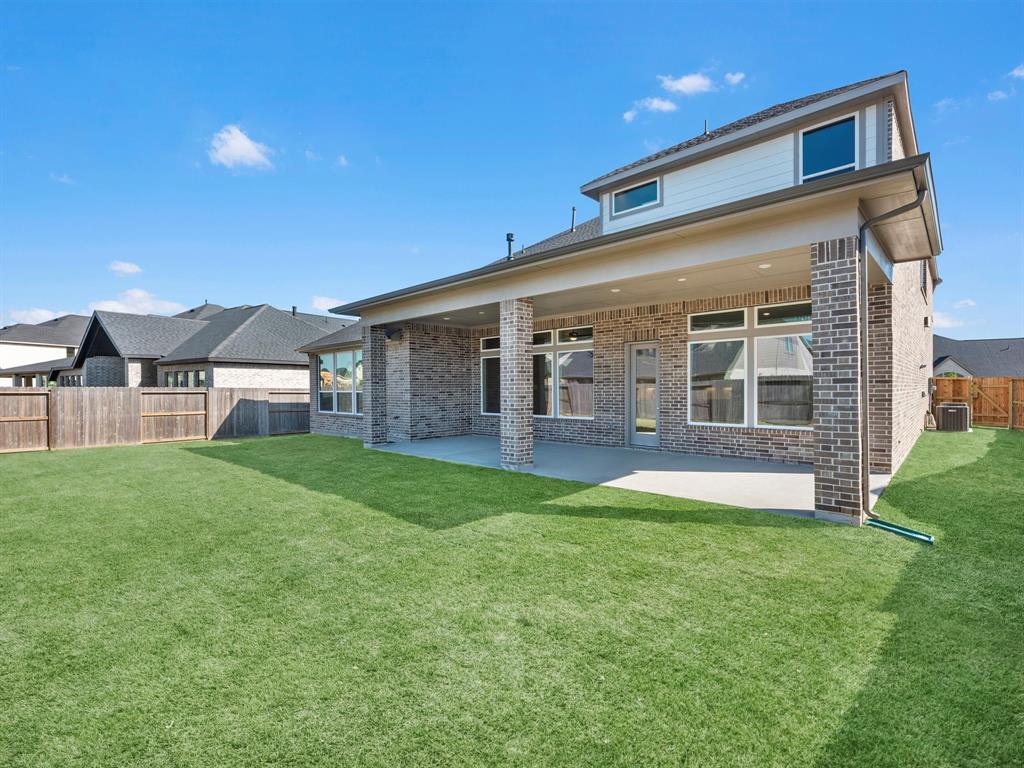 5503 Holly Hollow Ln, Fulshear, Texas image 22