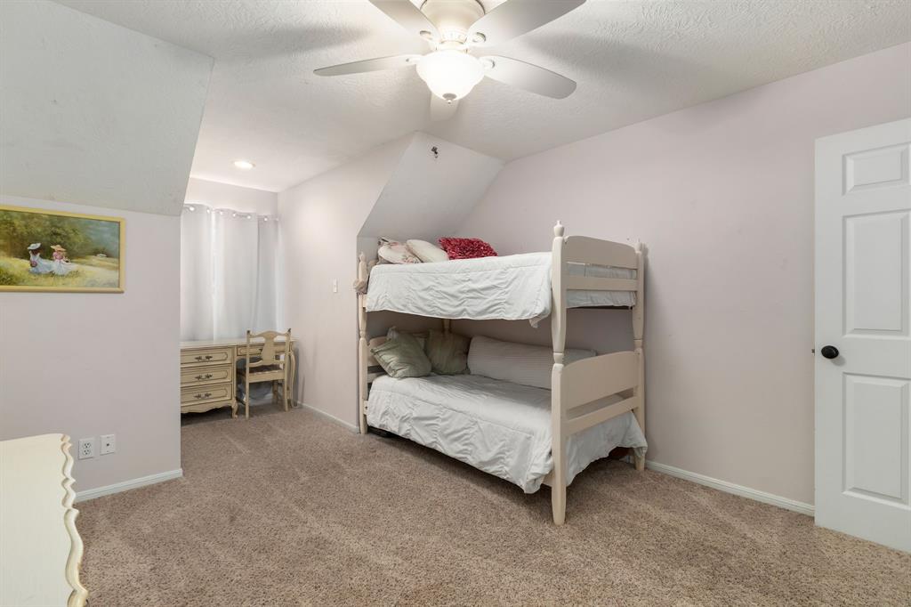 2807 Shadow Lawn Street, Brenham, Texas image 20