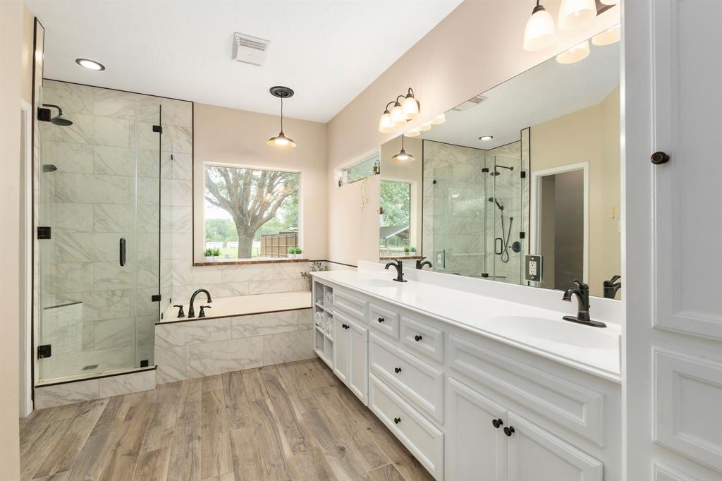 2807 Shadow Lawn Street, Brenham, Texas image 14