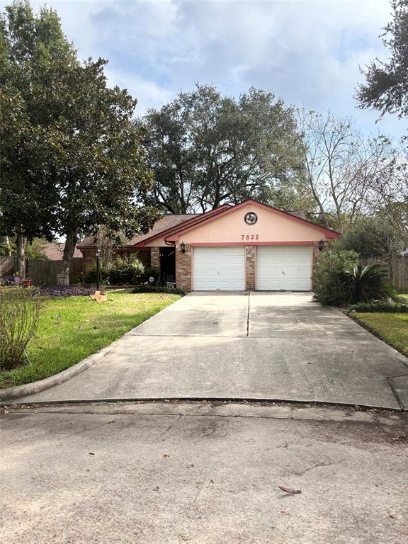 7822 Red Finch Court, Humble, Texas image 1