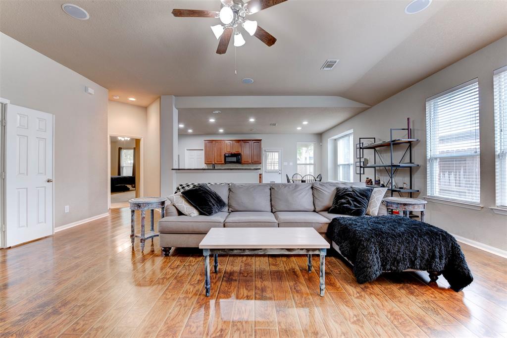 21127 Gladys Yoakum Drive, Richmond, Texas image 10