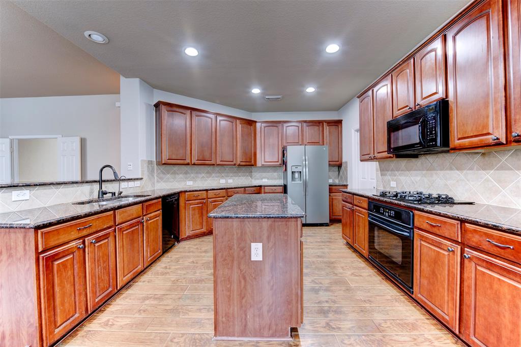 21127 Gladys Yoakum Drive, Richmond, Texas image 18