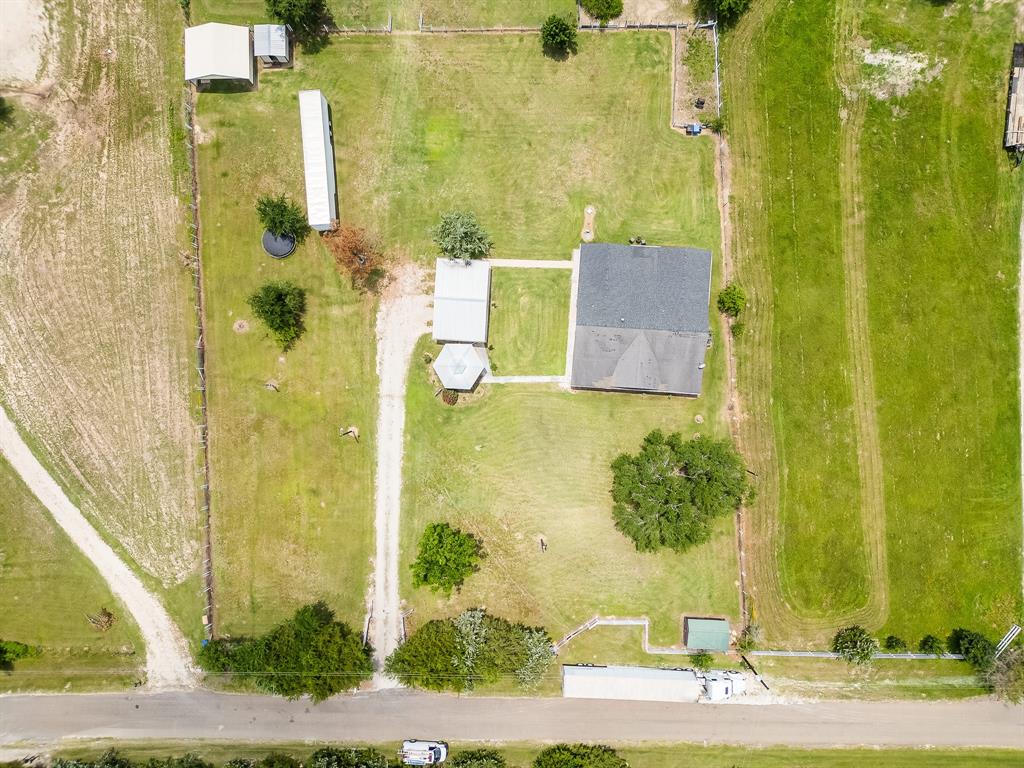 20426 Bracewell Road, Bedias, Texas image 36