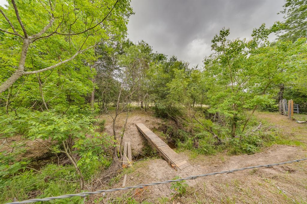 20426 Bracewell Road, Bedias, Texas image 41
