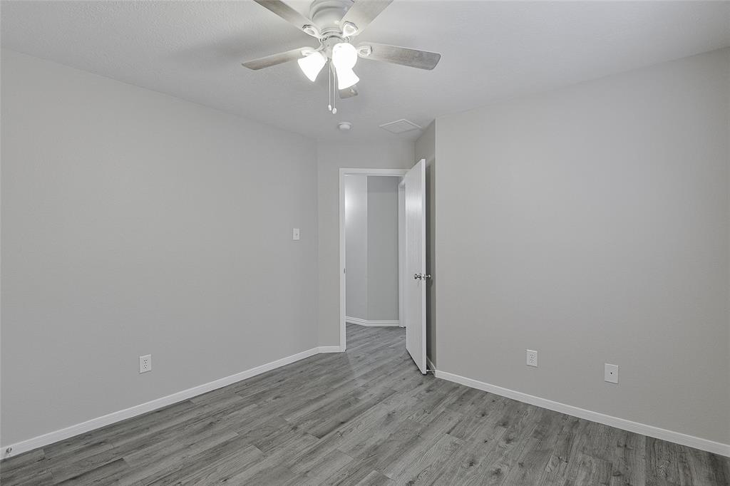 21922 Willow Shade Lane, Tomball, Texas image 28