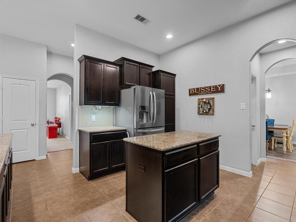 957 Ponte Serra Drive, League City, Texas image 10