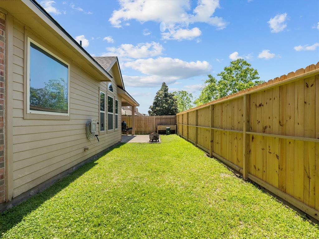 957 Ponte Serra Drive, League City, Texas image 32