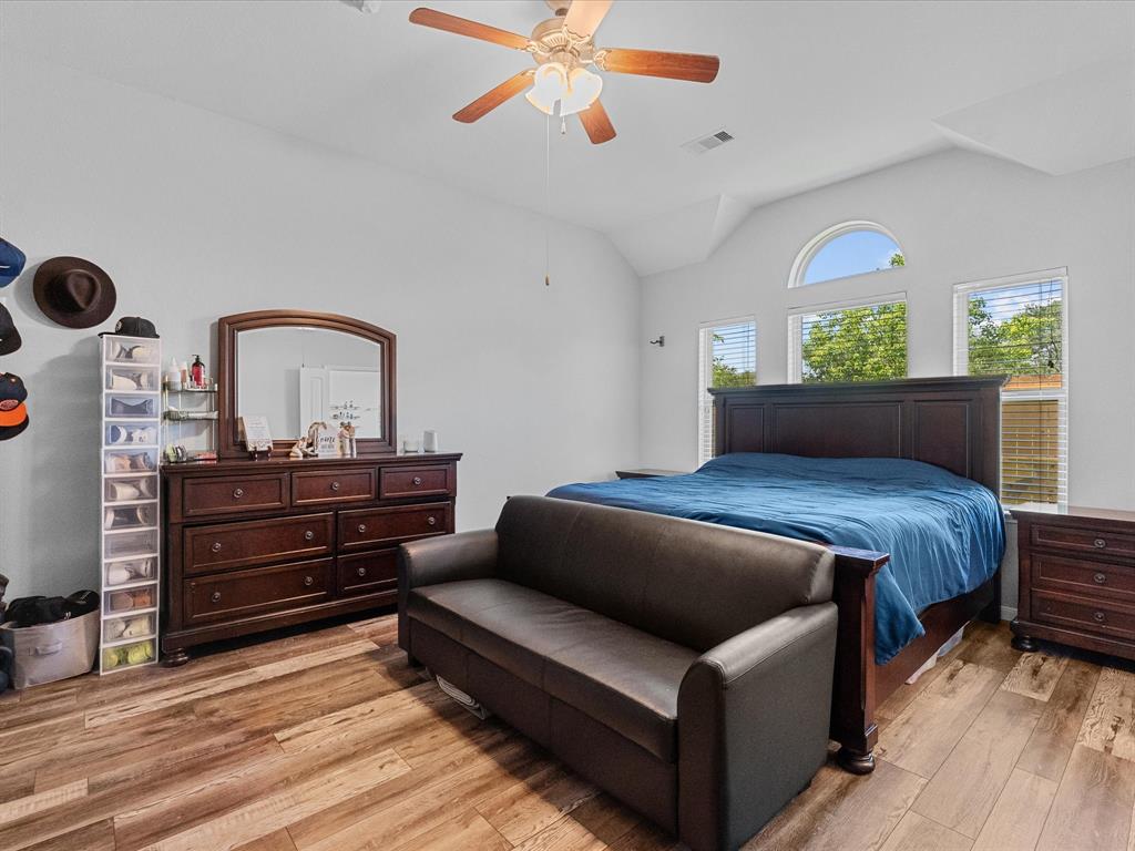 957 Ponte Serra Drive, League City, Texas image 29