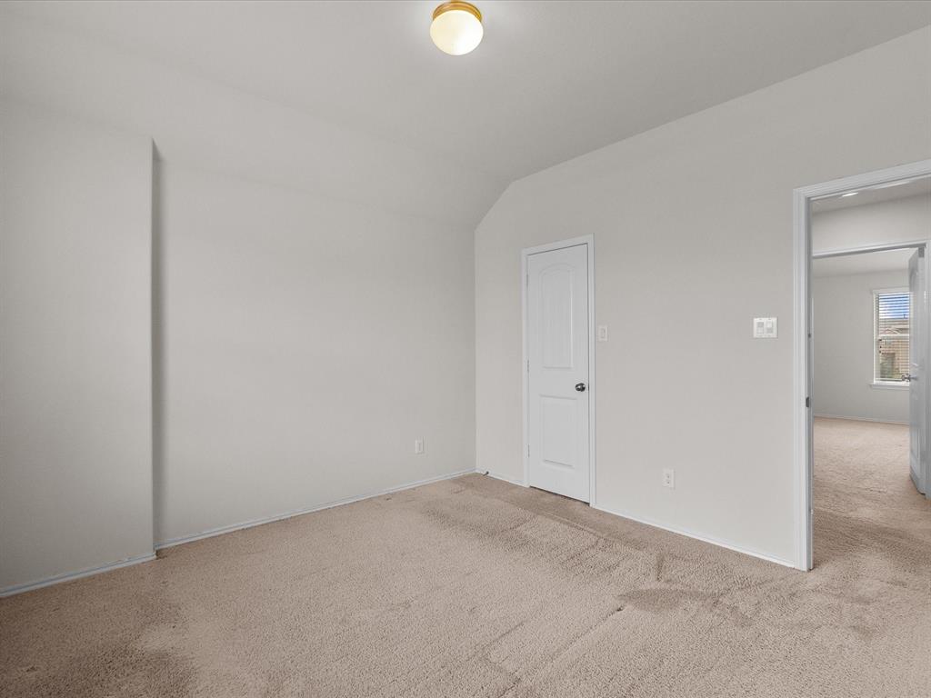 509 Forest Village Circle, La Marque, Texas image 19