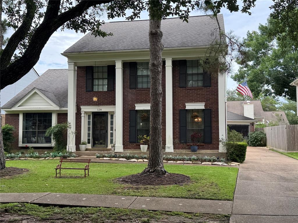 128 Hidden Lake Drive