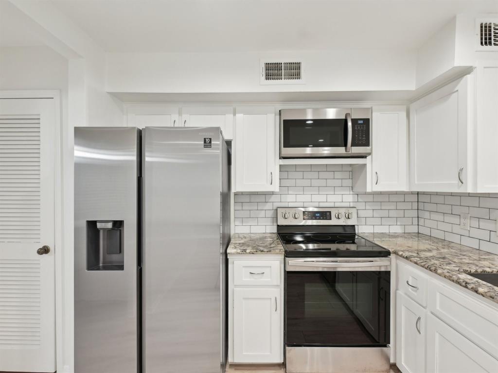 1812 Saxony Lane, Houston, Texas image 16
