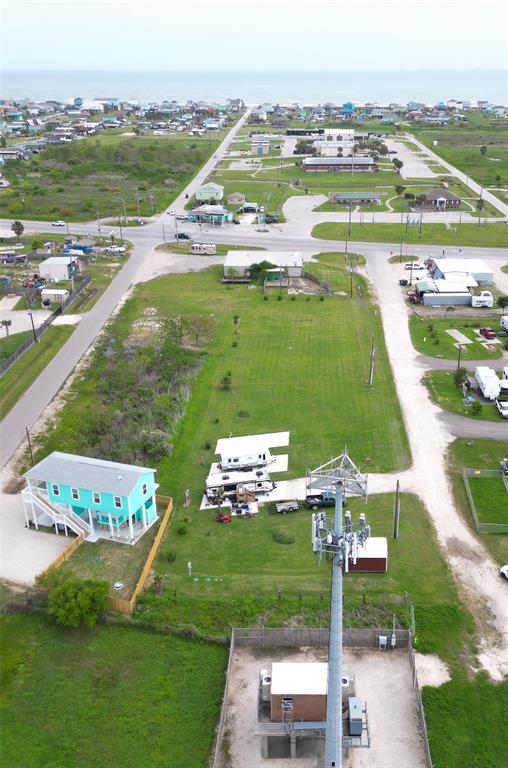 1030 Crystal Lane, Crystal Beach, Texas image 2