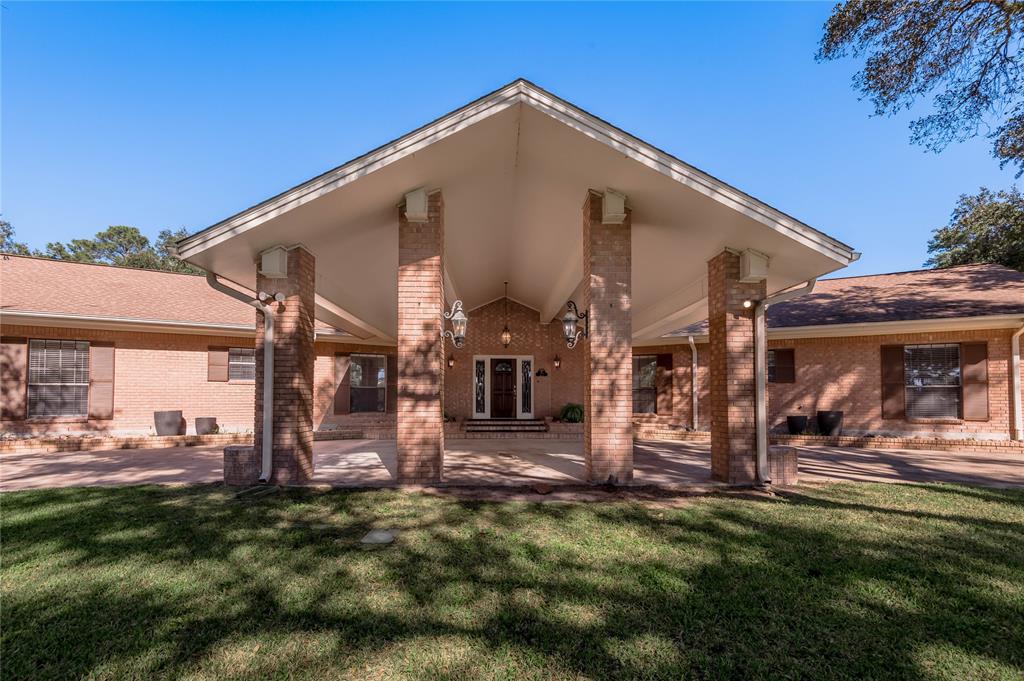 22 Timberwilde Dr, Huntsville, Texas image 2