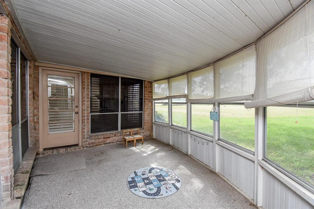 4002 Greenbriar Drive, Missouri City, Texas image 26