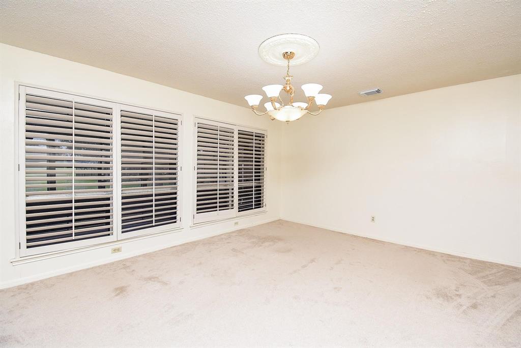 4002 Greenbriar Drive, Missouri City, Texas image 6