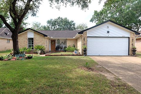 Photo of 16615 Park Scot Drive, Houston, TX 77084 (MLS # 39144099)
