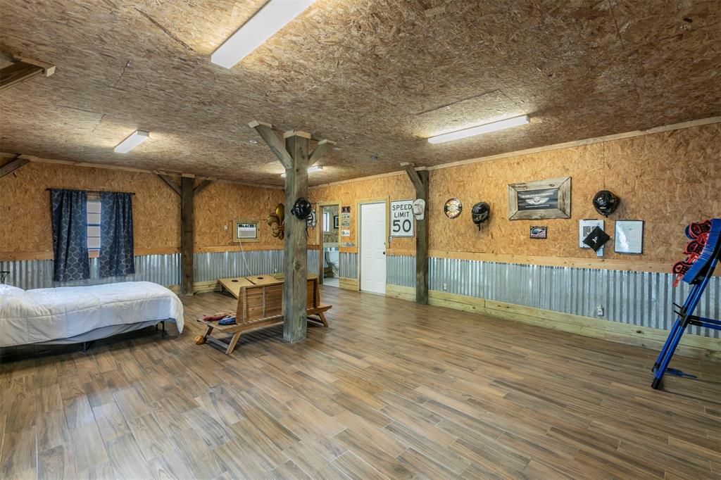 360 S Lakeside Drive, Huntsville, Texas image 16