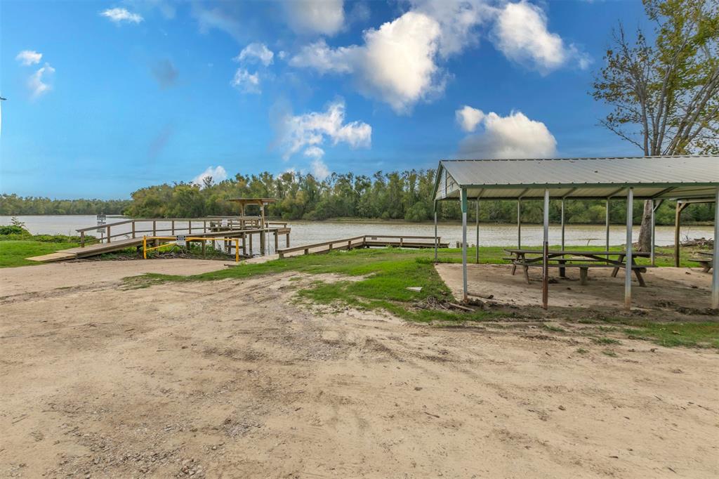 360 S Lakeside Drive, Huntsville, Texas image 26