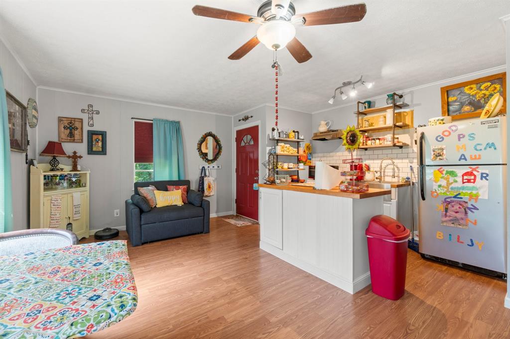 50 White Oak St St, Point Blank, Texas image 15