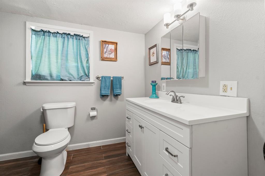 50 White Oak St St, Point Blank, Texas image 34