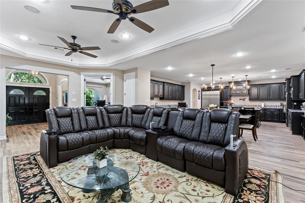 195 Bighorn Road, Huntsville, Texas image 11