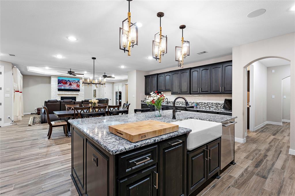 195 Bighorn Road, Huntsville, Texas image 17