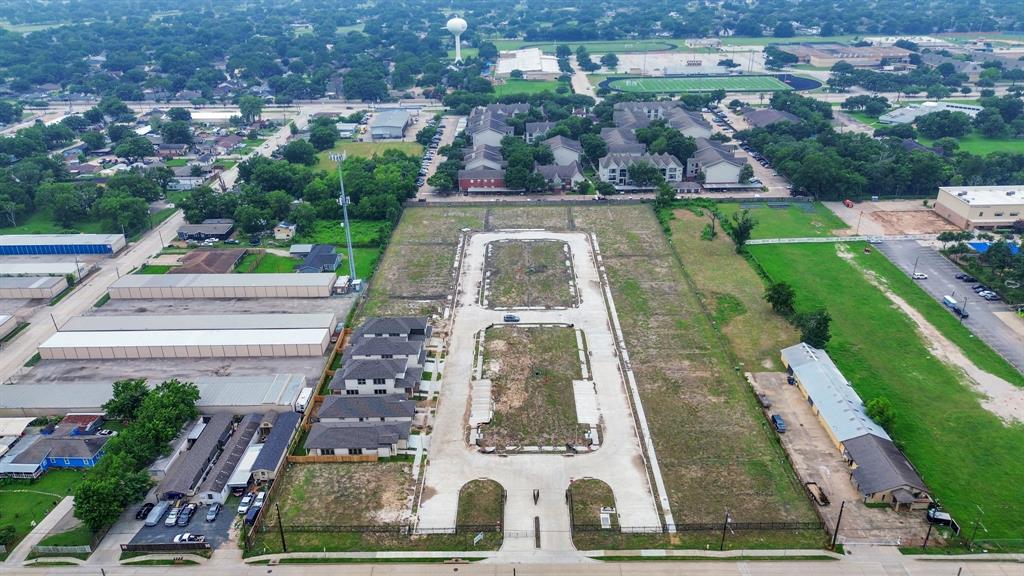 4312 Avron Drive, Stafford, Texas image 46