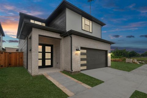 4312 Avron Drive Stafford TX 77477