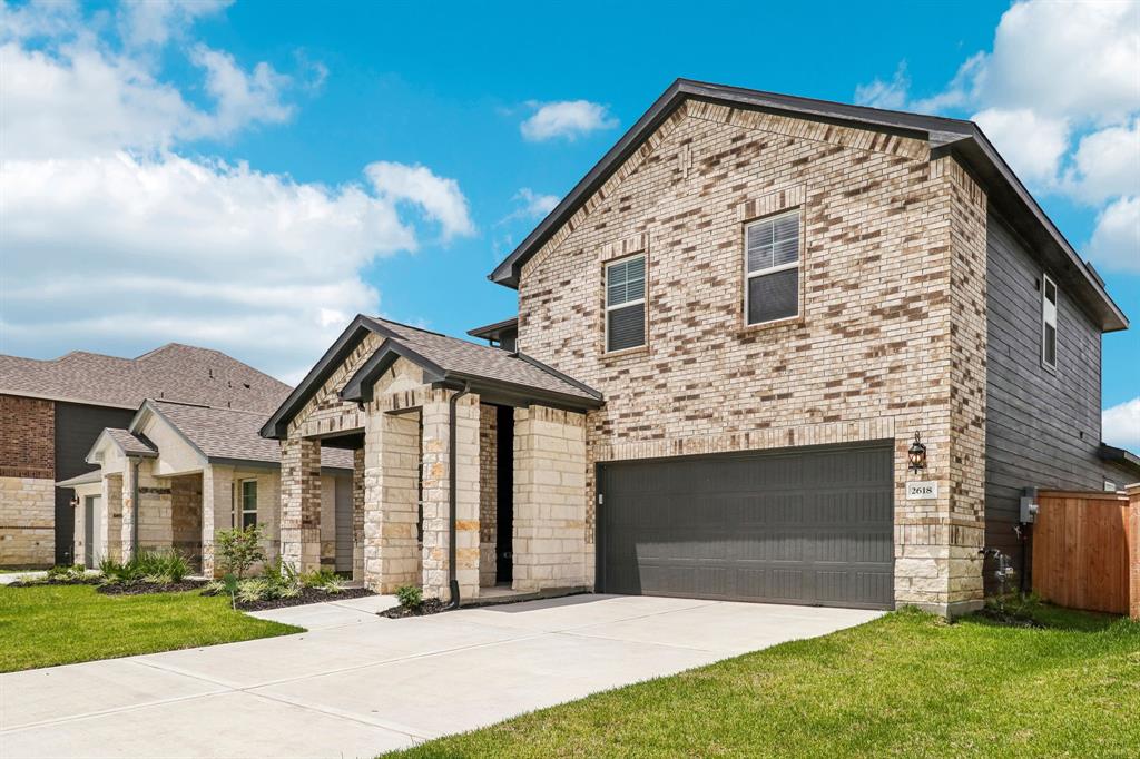 2618 Colorado Creek Drive, Crosby, Texas image 3