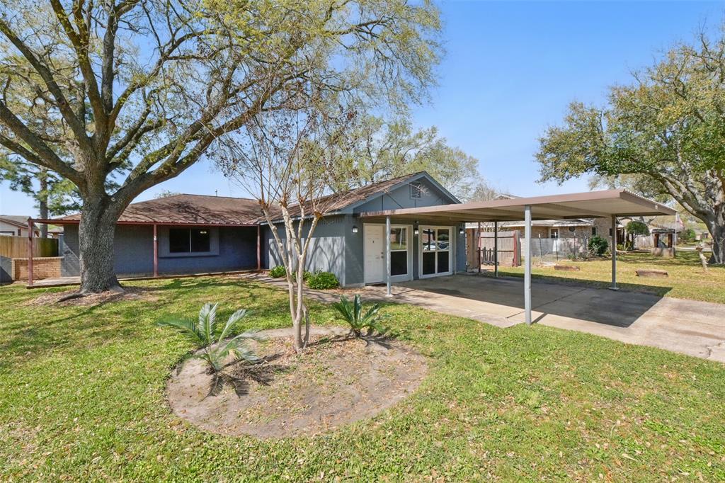 3413 Park Meadows Avenue, Deer Park, Texas image 1
