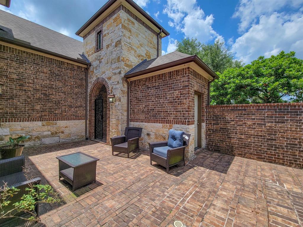 5003 Lockridge Sky Lane, Sugar Land, Texas image 8