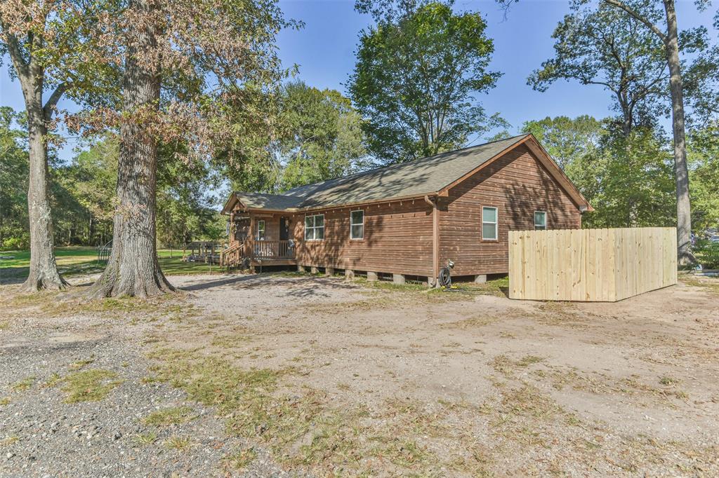 24237 Creekwood Drive, Splendora, Texas image 41