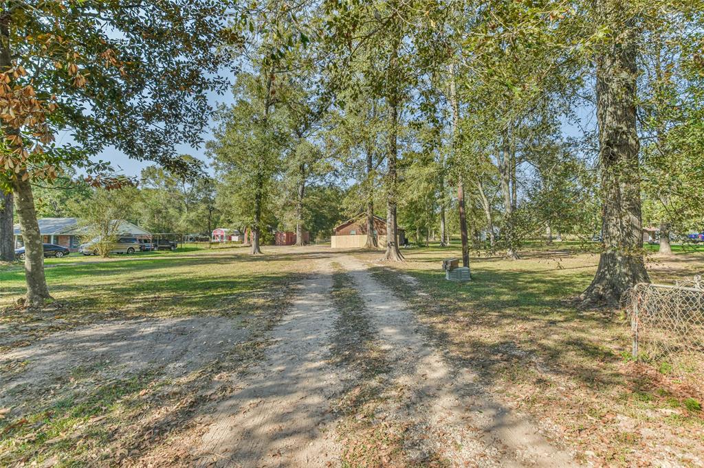 24237 Creekwood Drive, Splendora, Texas image 43