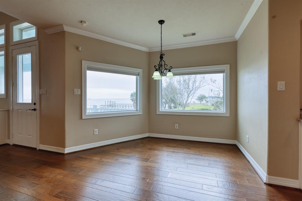 415 Avenue I, San Leon, Texas image 19
