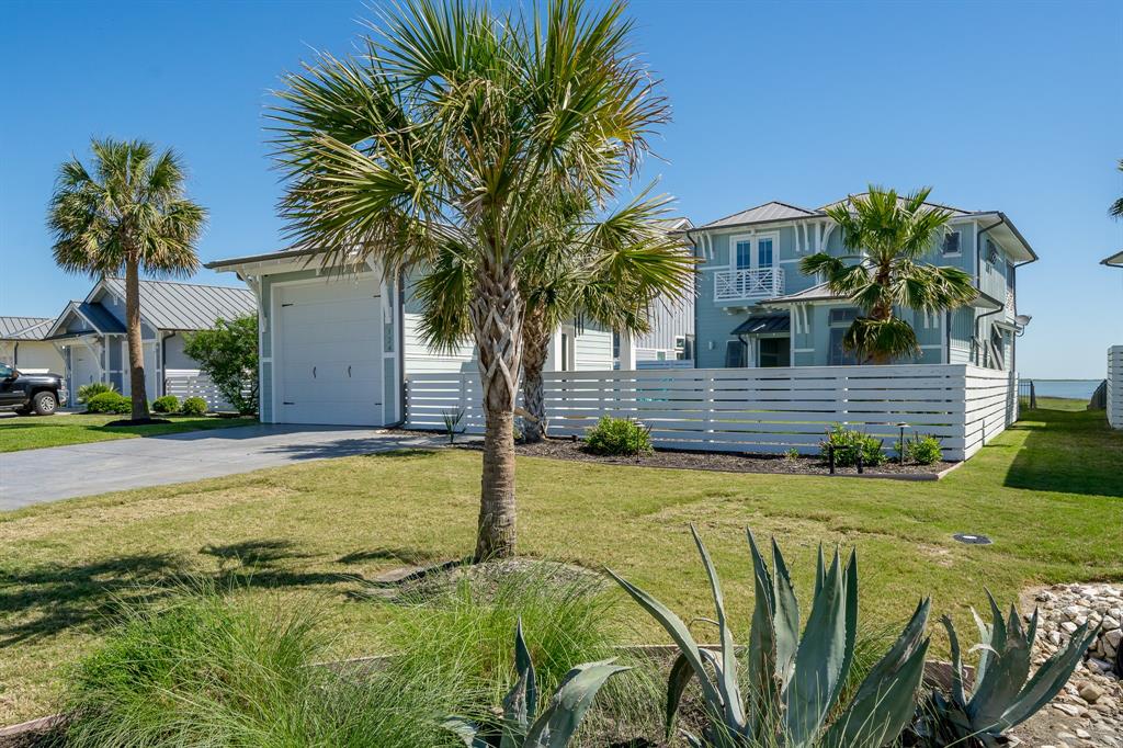 124 Reserve Lane, Rockport, Texas image 1