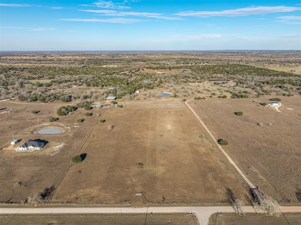 1945 Bell Settlement Road, Ledbetter, Texas image 10