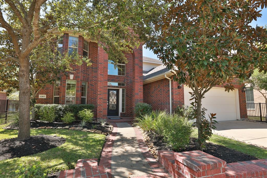 12107 Coldwater Cove Lane, Cypress, Texas image 3