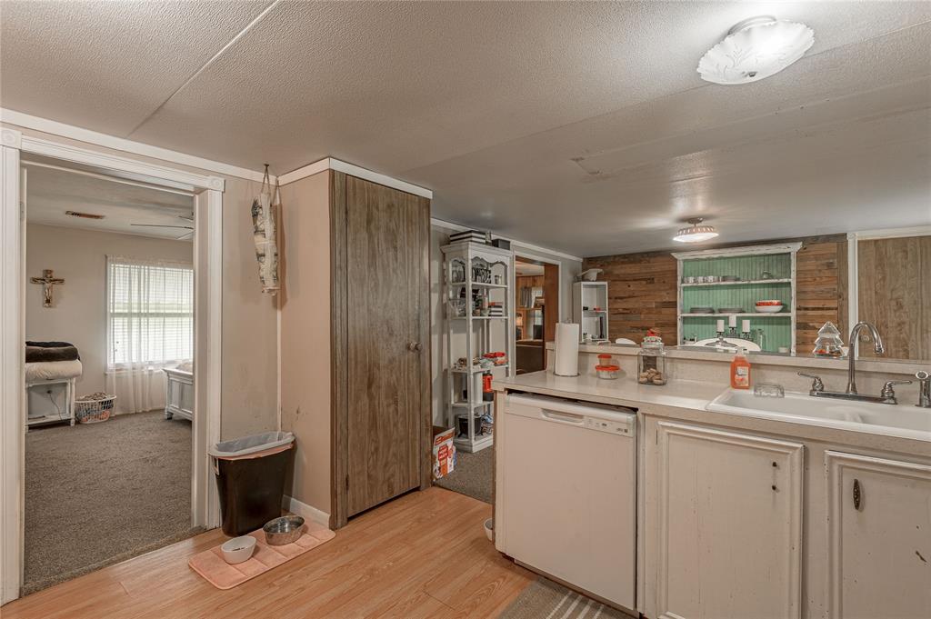 151 Moon Lake Drive, Trinity, Texas image 14