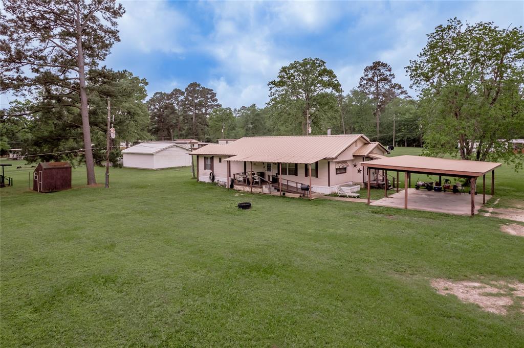 151 Moon Lake Drive, Trinity, Texas image 1
