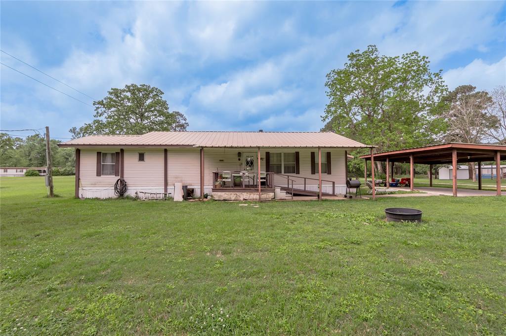 151 Moon Lake Drive, Trinity, Texas image 4