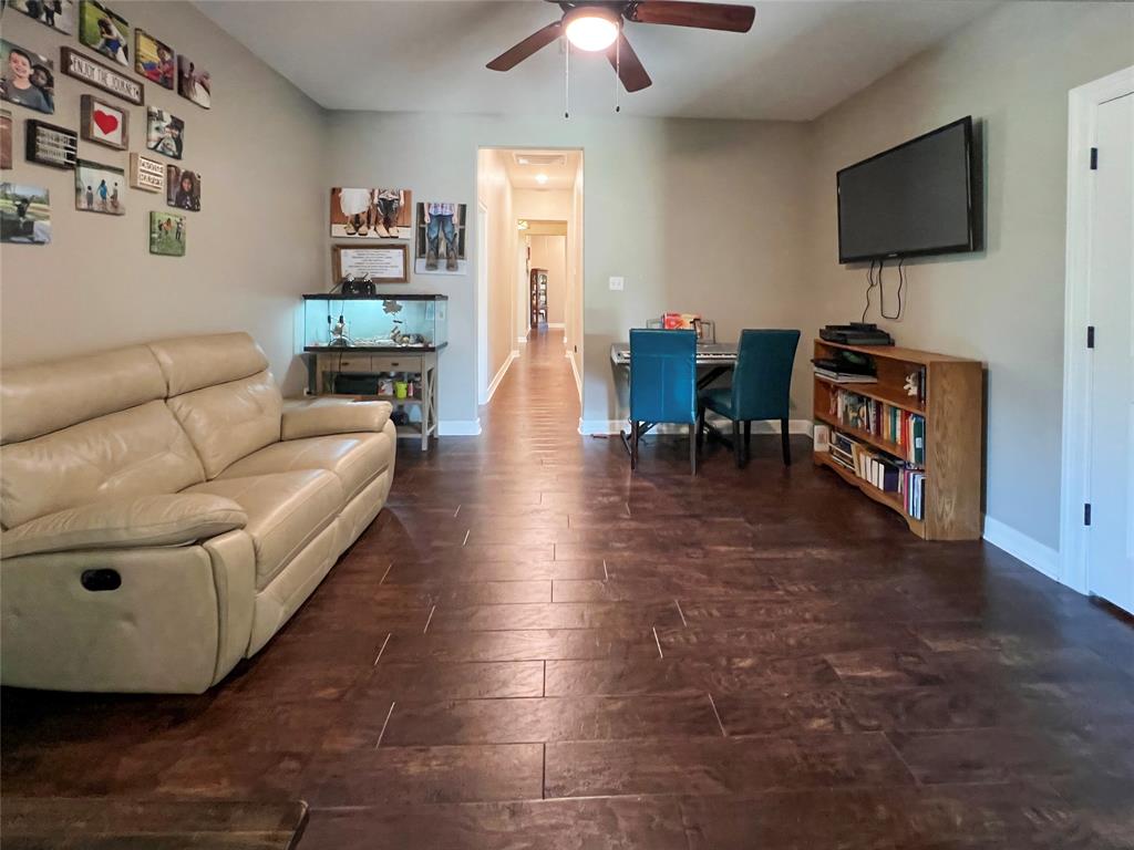 2910 Bayou View Court, Richwood, Texas image 21