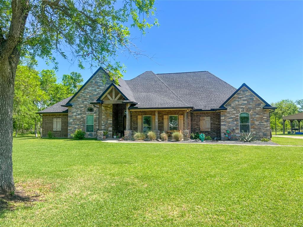 2910 Bayou View Court, Richwood, Texas image 1