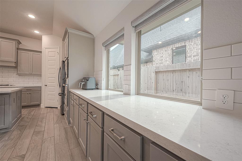 29042 Hauter Way, Fulshear, Texas image 36