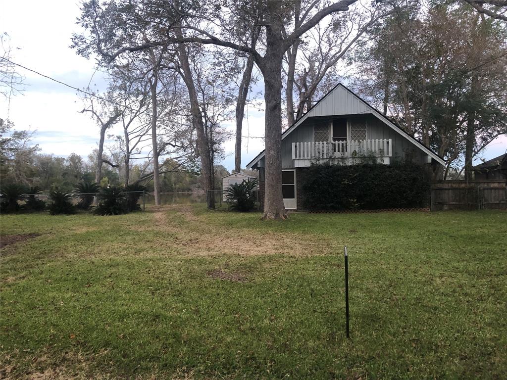 1544 E Taylor Lake Circle, Livingston, Texas image 23