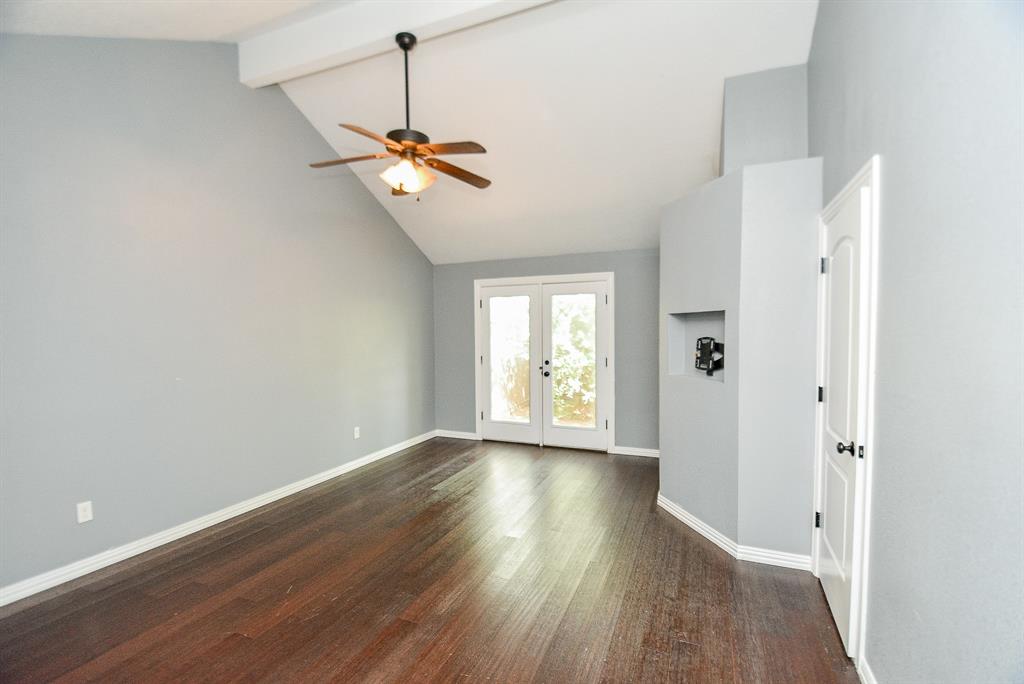 4311 Pinewood Park Drive, Kingwood, Texas image 19