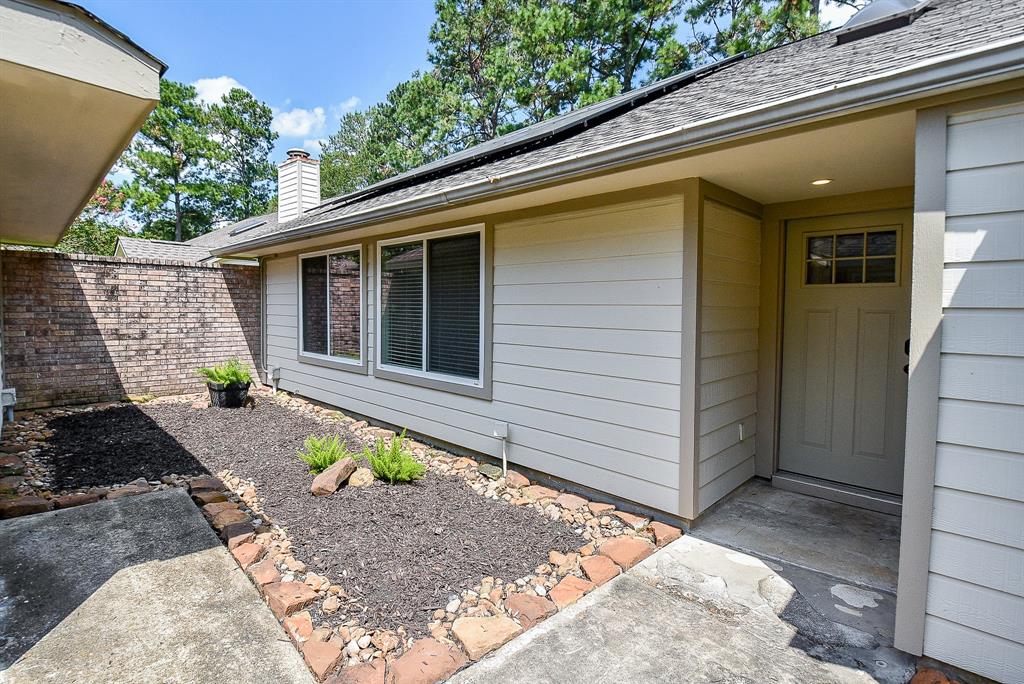 4311 Pinewood Park Drive, Kingwood, Texas image 50