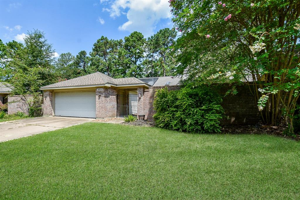 4311 Pinewood Park Drive, Kingwood, Texas image 47