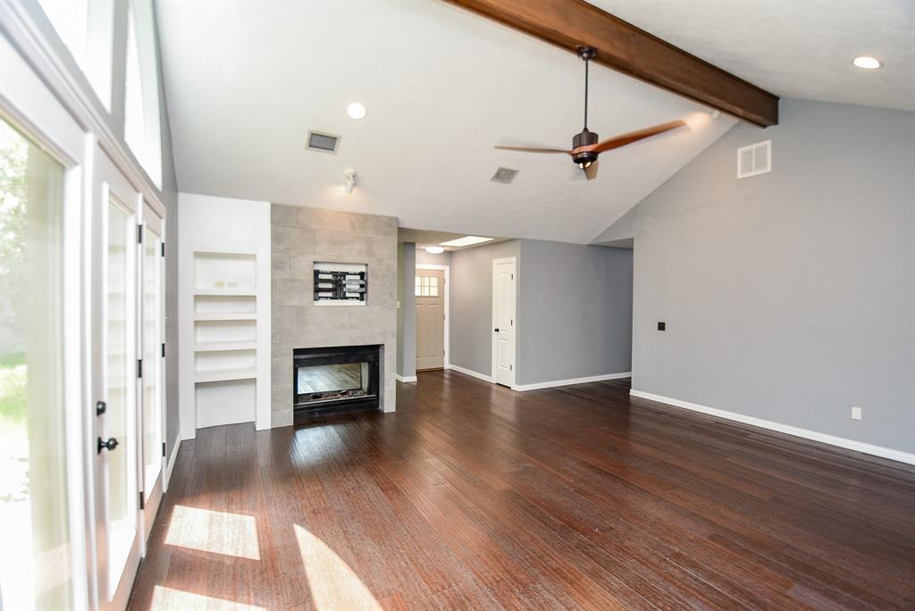 4311 Pinewood Park Drive, Kingwood, Texas image 8
