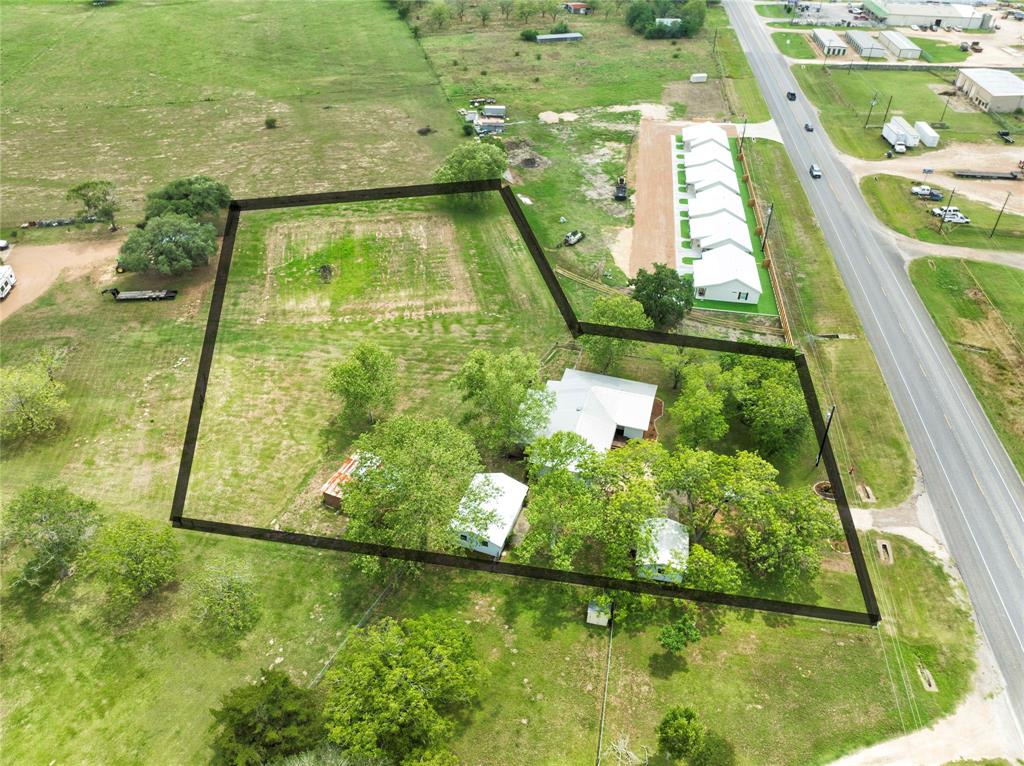 1001 Us Highway 77, Hallettsville, Texas image 32